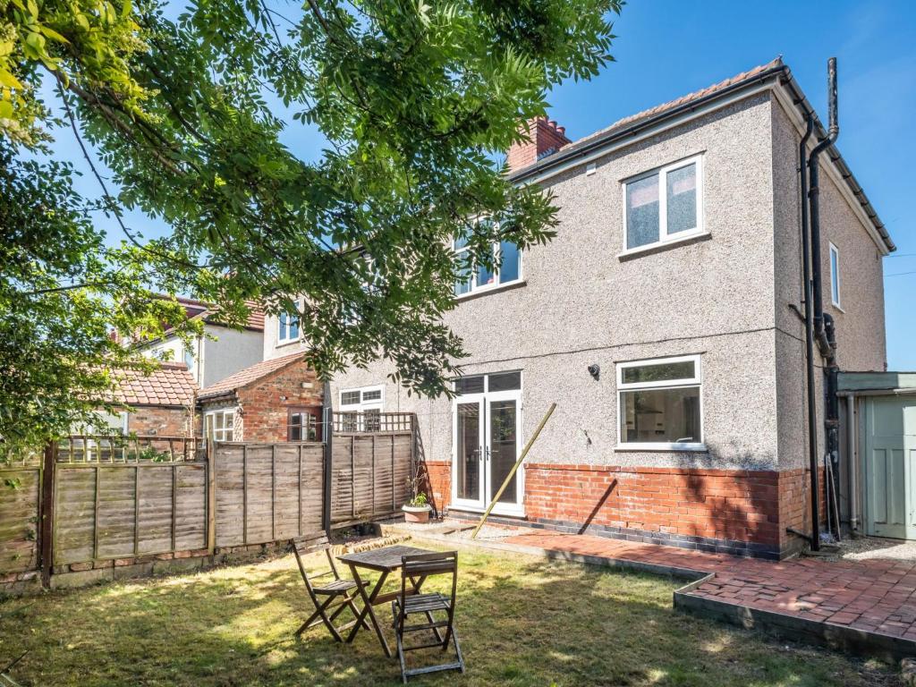 36 Westminster Road, York photo 4