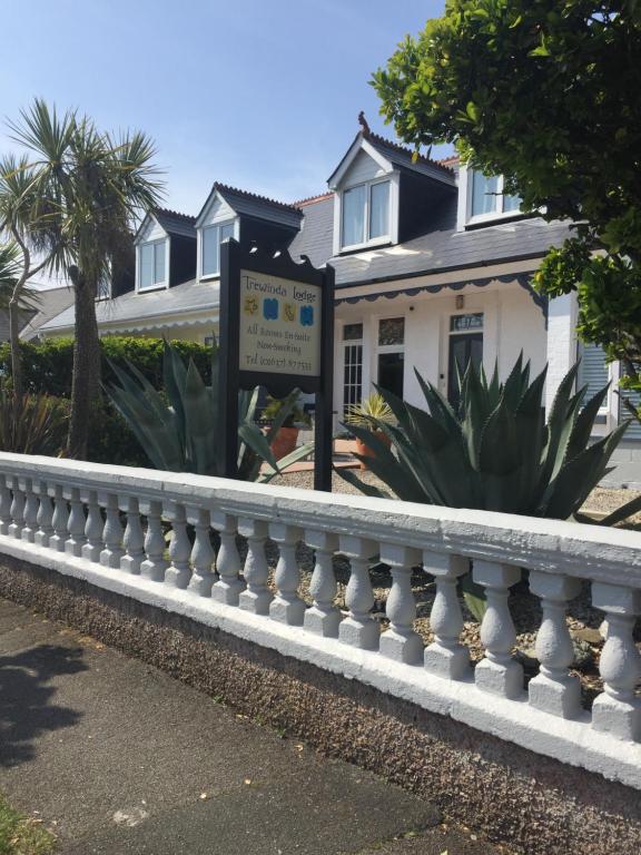 Exterior view, Trewinda Lodge in Newquay