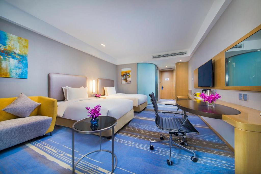 Holiday Inn Express Guian Yungu photo