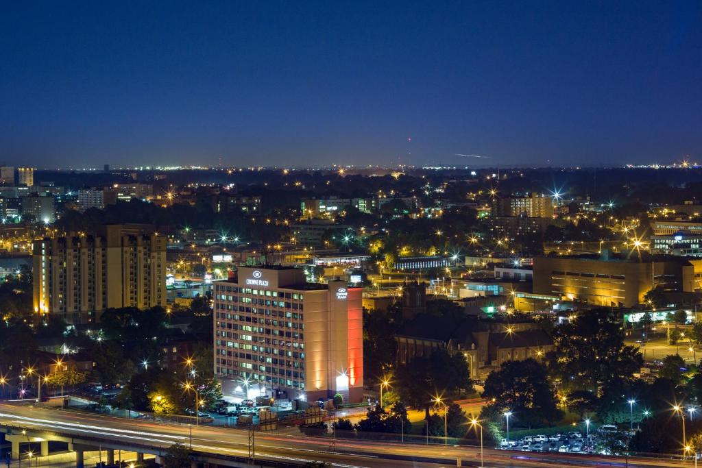 Crowne Plaza Memphis Downtown Photo 23