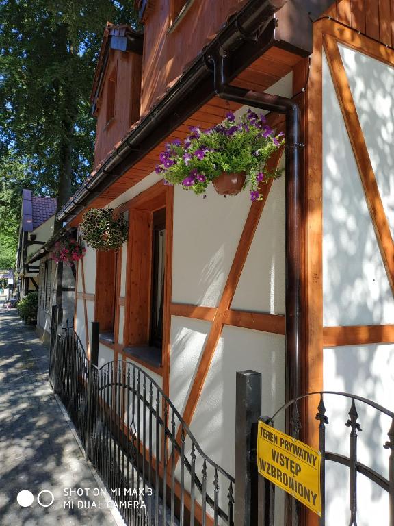 Chatka u Radka, Ustka