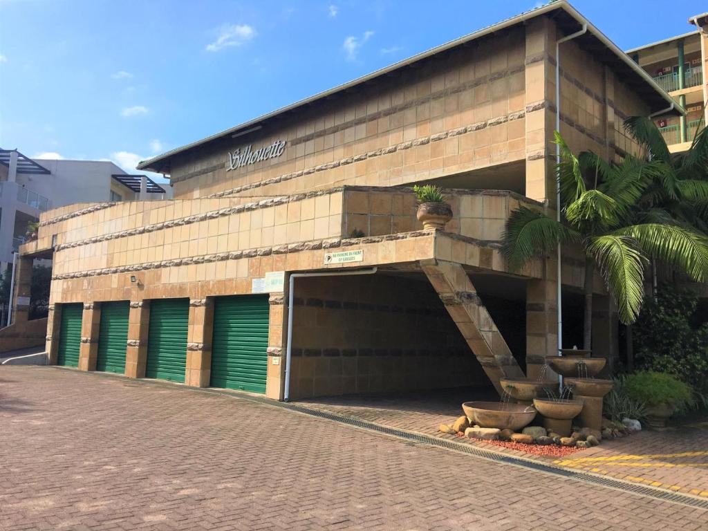 Silhouette 3, Margate