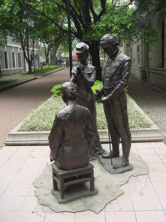 Közeli látványosságok