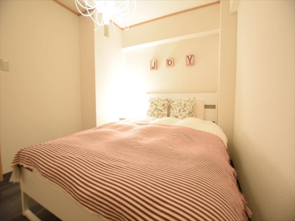 Nippombashi kaikan 602, Ósaka