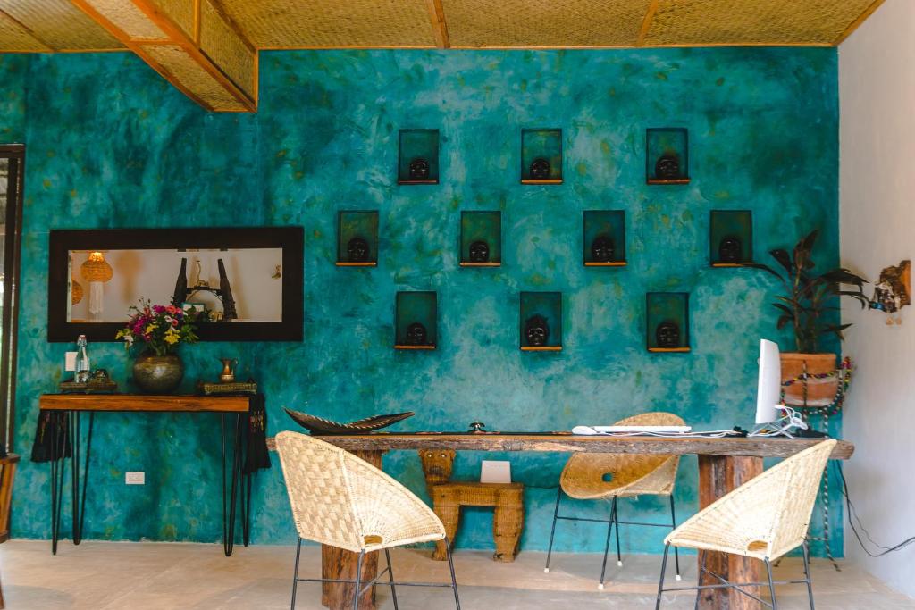 La Puerta Azul Beachfront - Adults Only photo