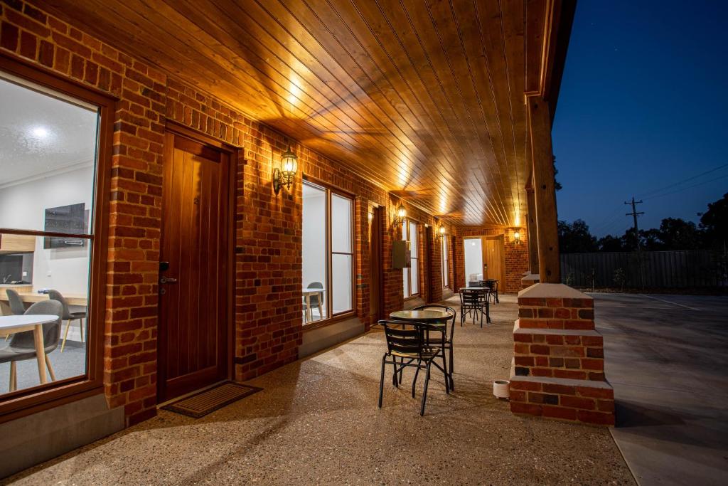 Red Waratah Accommodation photo