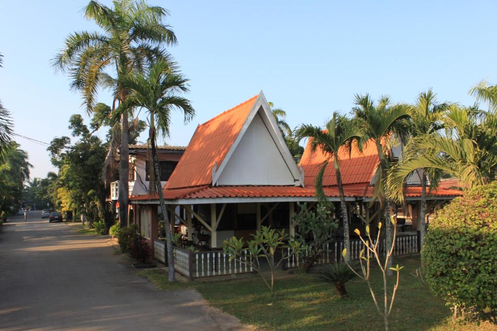 Chaisuk Bungalow — Hotel in Sa Kaeo
