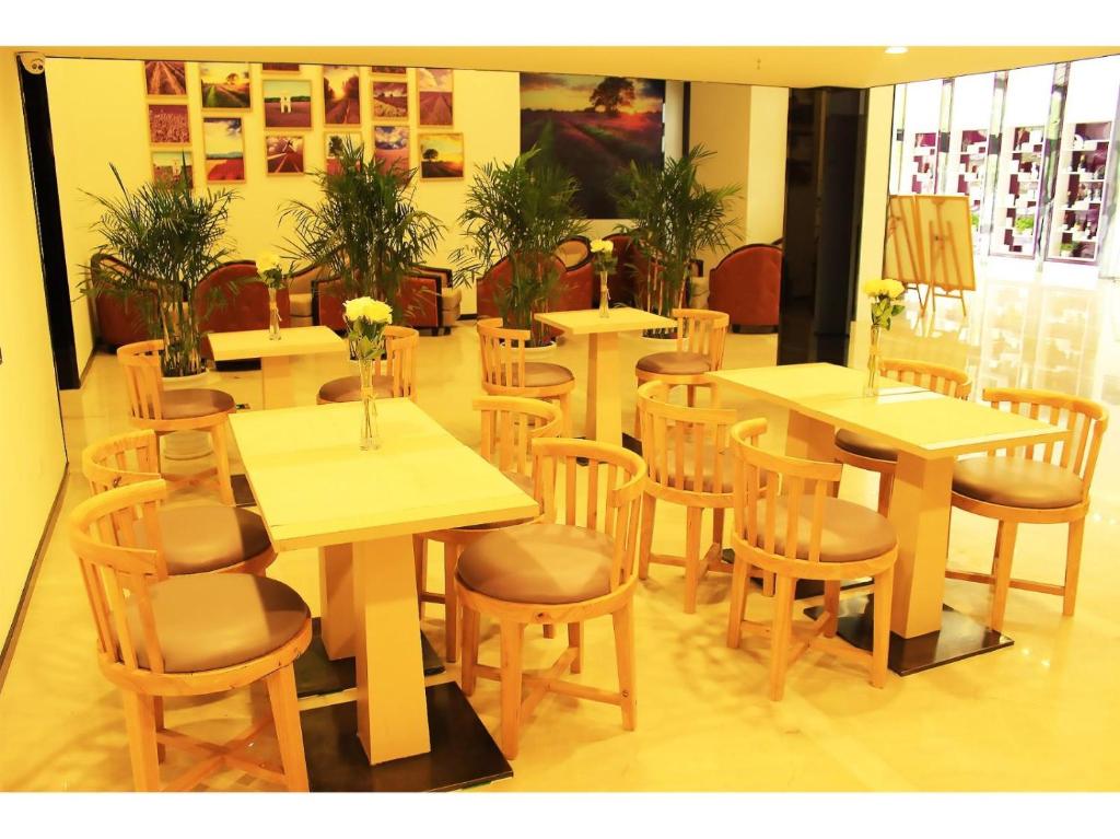 Lavande Hotel Neijiang Wanda North High-Speed Railway Station 전경