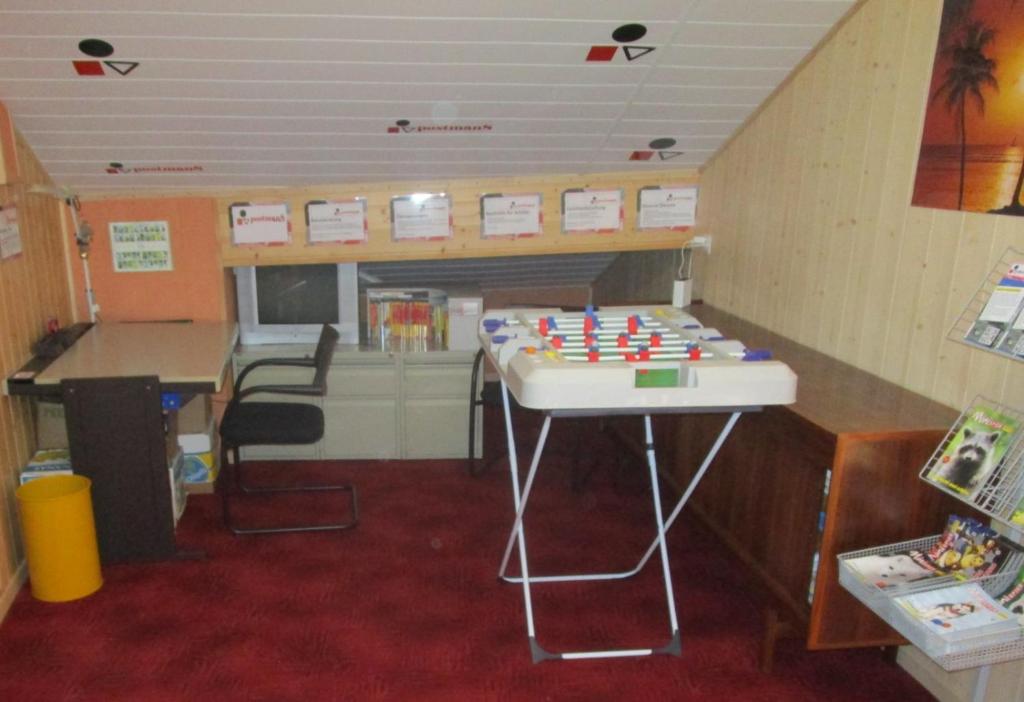 postman8 - Bed and Breakfast - 2