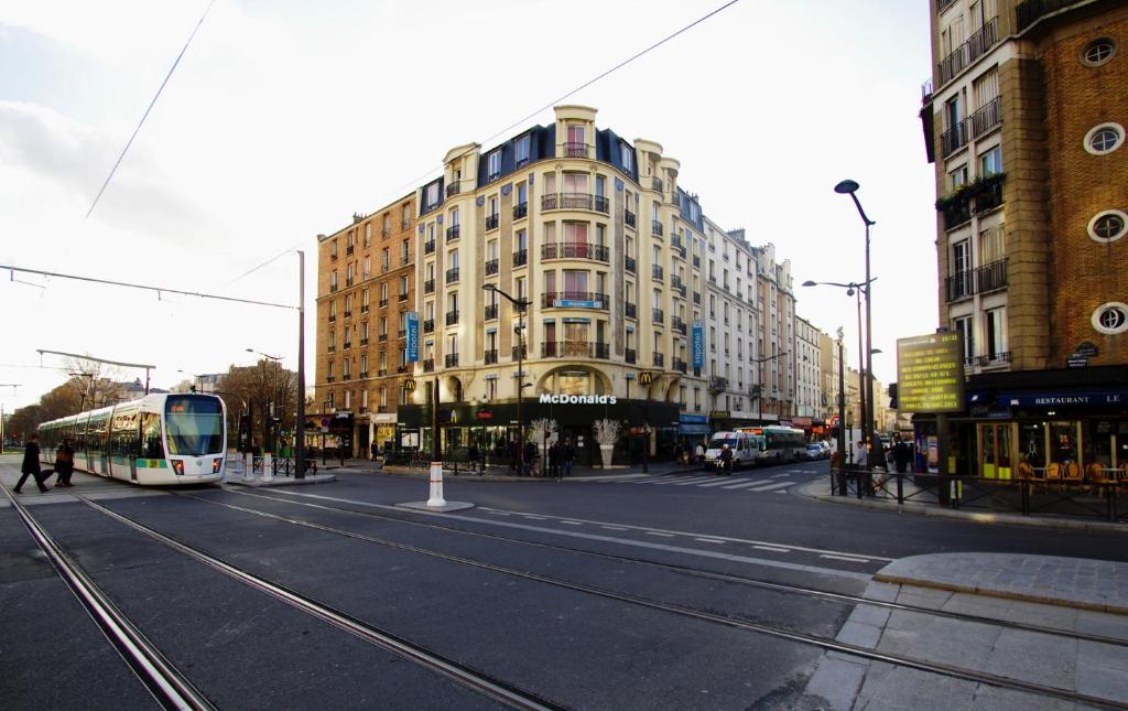 Hipotel Paris Printania Maraichers - 5
