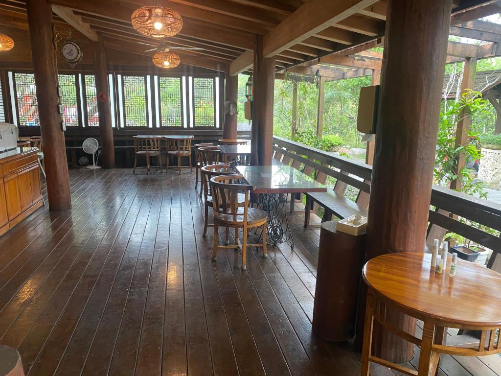 문 리버 빌라 호텔 이미지 1