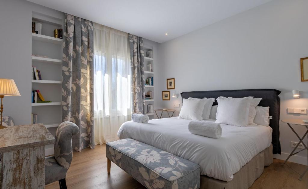Plaza de España Deluxe Suites by Valcambre - 5