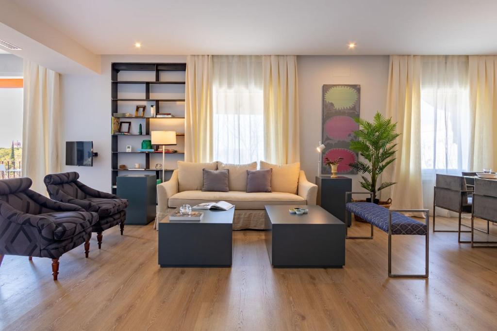 Plaza de España Deluxe Suites by Valcambre - 4