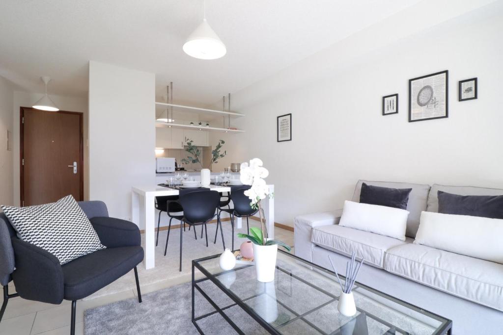 Modern apartment close to Martigny train station - 5