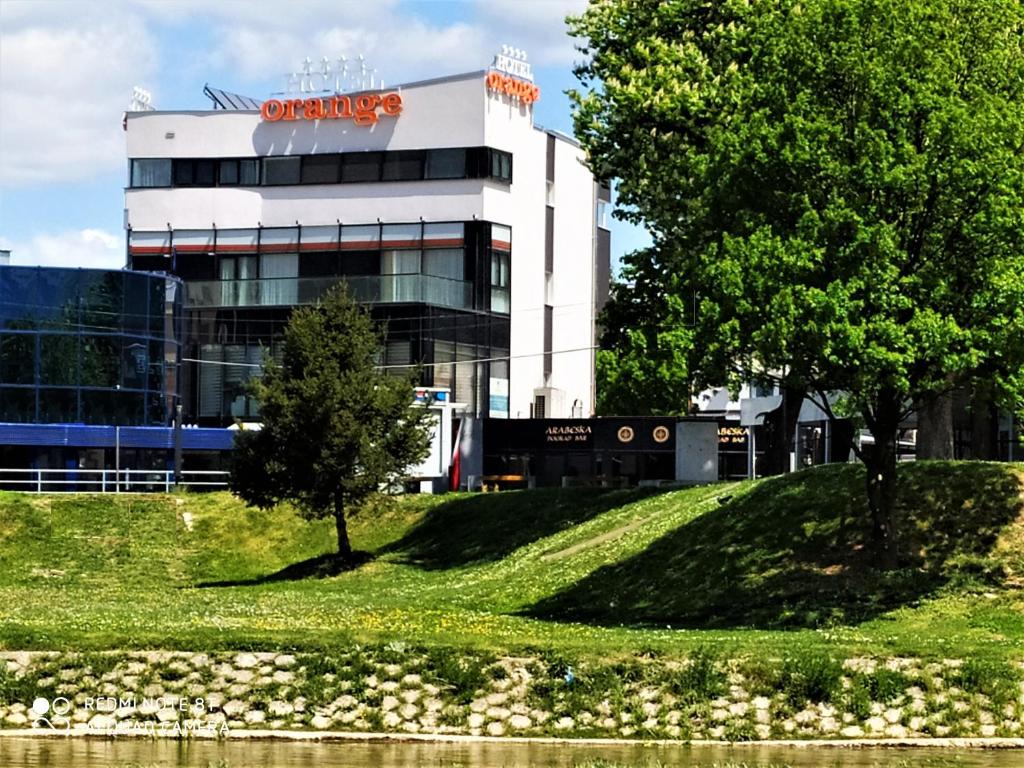 Orange Hotel — Hotel in Sarajevo