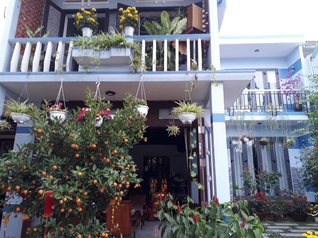 CHERRY GARDEN HOMESTAY