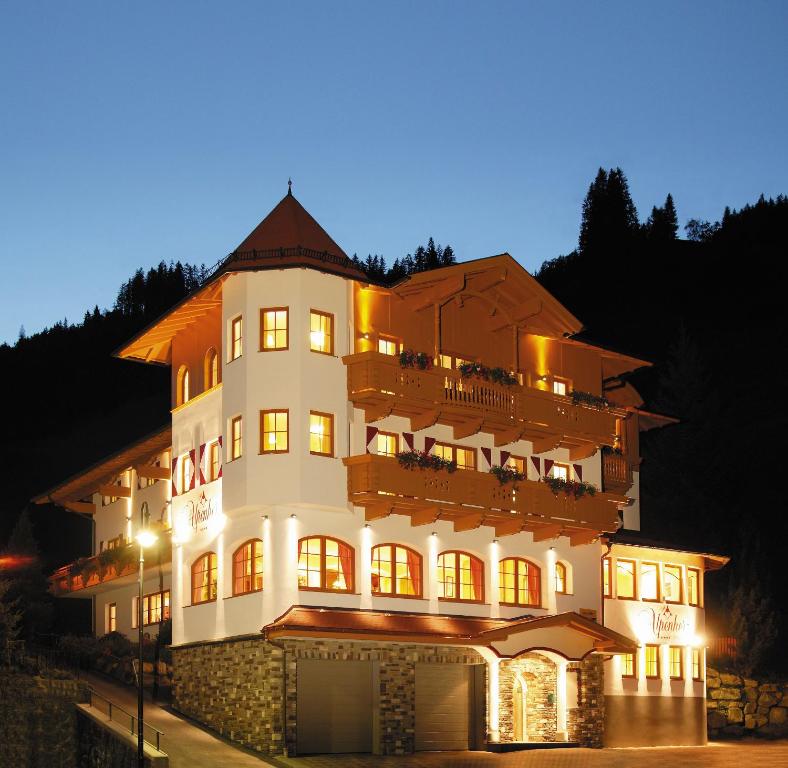 Alpenherz Hotel Garni - 5
