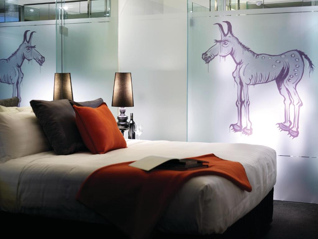 The Cullen Melbourne - Art Series photo