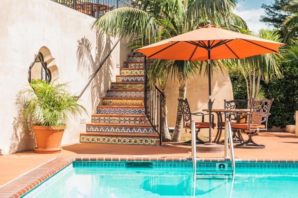 Brisas Del Mar Inn at the Beach photo