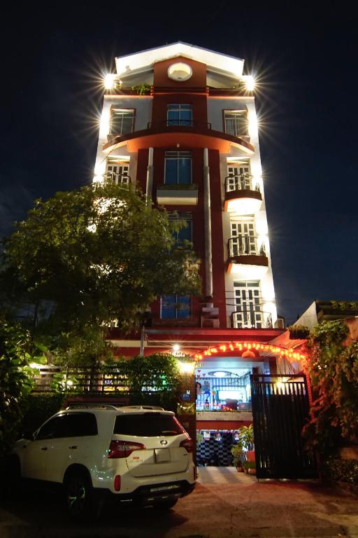 Hotels in Go Vap District, Ho Chi Minh City price from 4 of