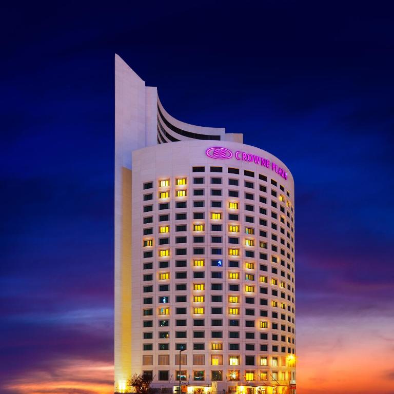 Crowne Plaza Istanbul Oryapark photo