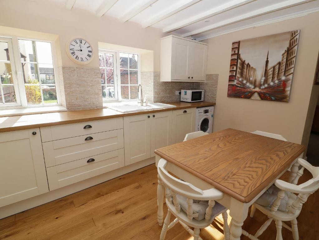 Farriers Cottage, Ingham photo 5