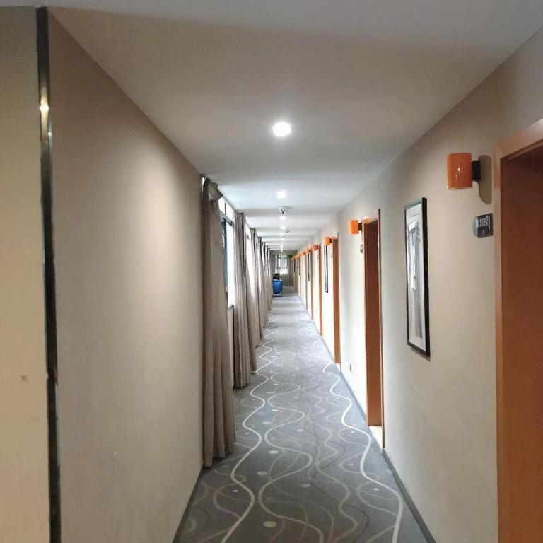 7 Days Premium Zhuzhou Changjiang South Road Central Hospital Branch photo