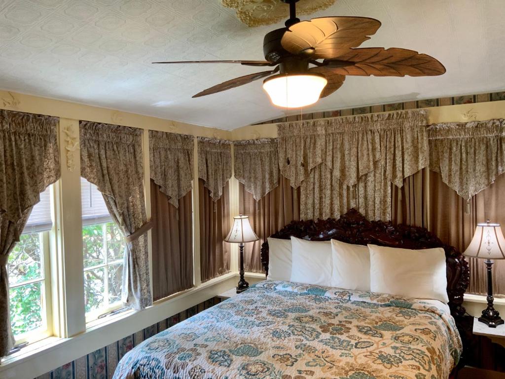 The Gables Inn photo