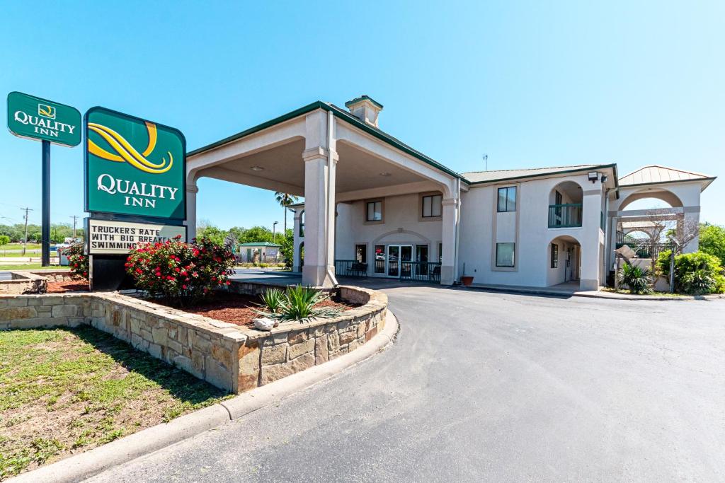 Quality Inn Three Rivers, Three Rivers