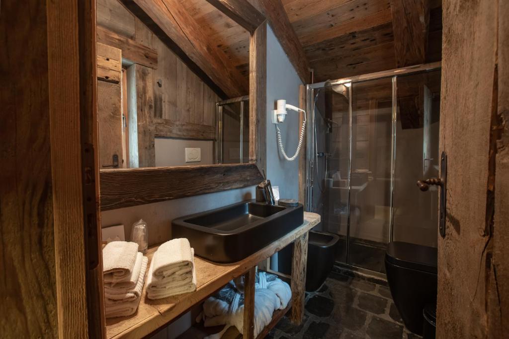 Chalet Svizzero Apartments - 4