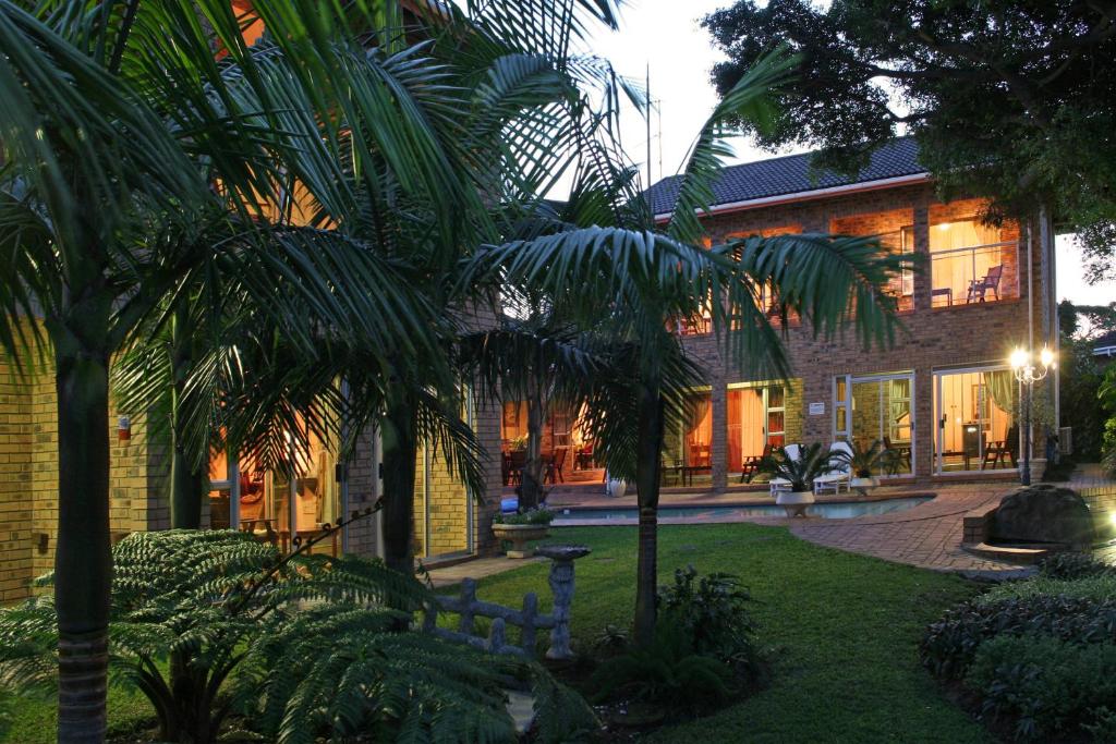 DuneSide Guest House — Hotel in Richards Bay