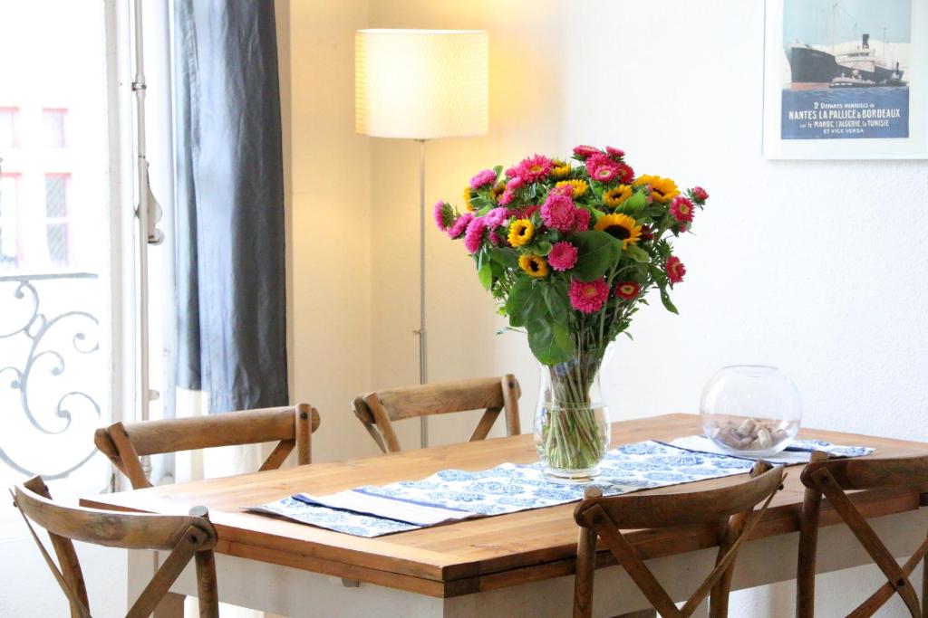Key to Bordeaux - fairytale view, 2 bd + elevator - 4