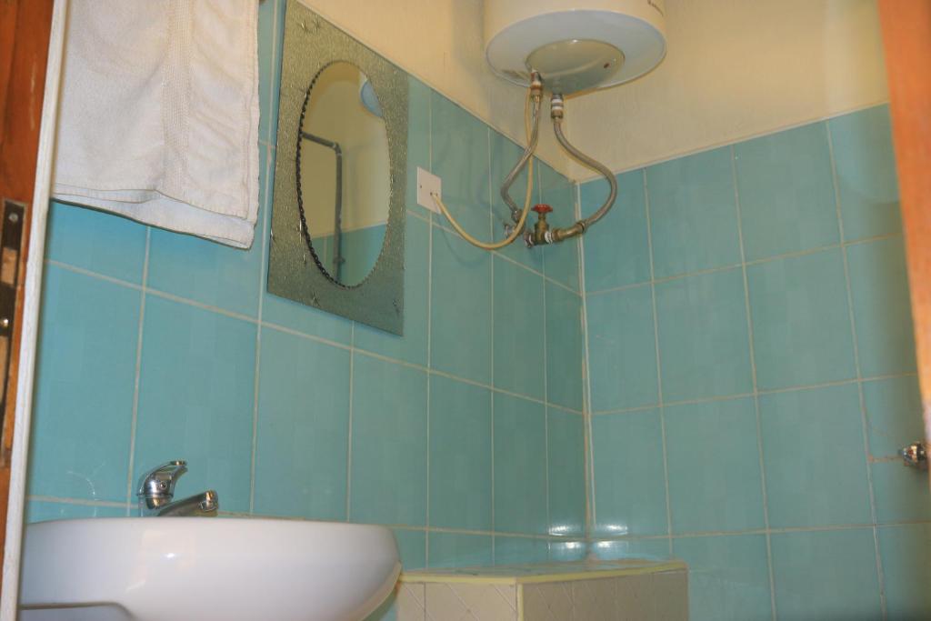 Pride Travellers Hotel Mubende photo