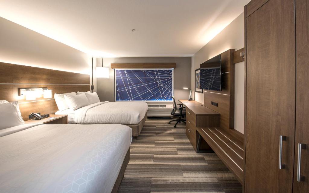 Holiday Inn Express And Suites Phoenix North - Happy Valley photo