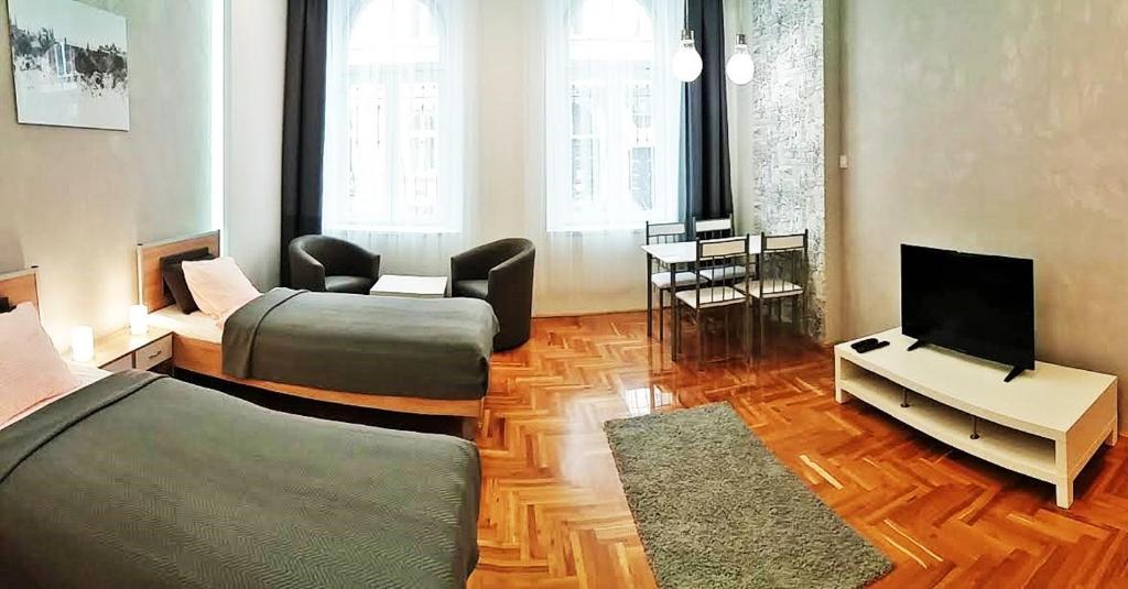 UNIQUE TOWN APARTMENT. CLEAR COMFORT. photo