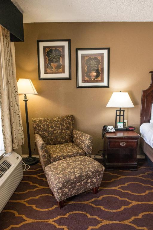 Mockingbird Inn & Suites Photo 15