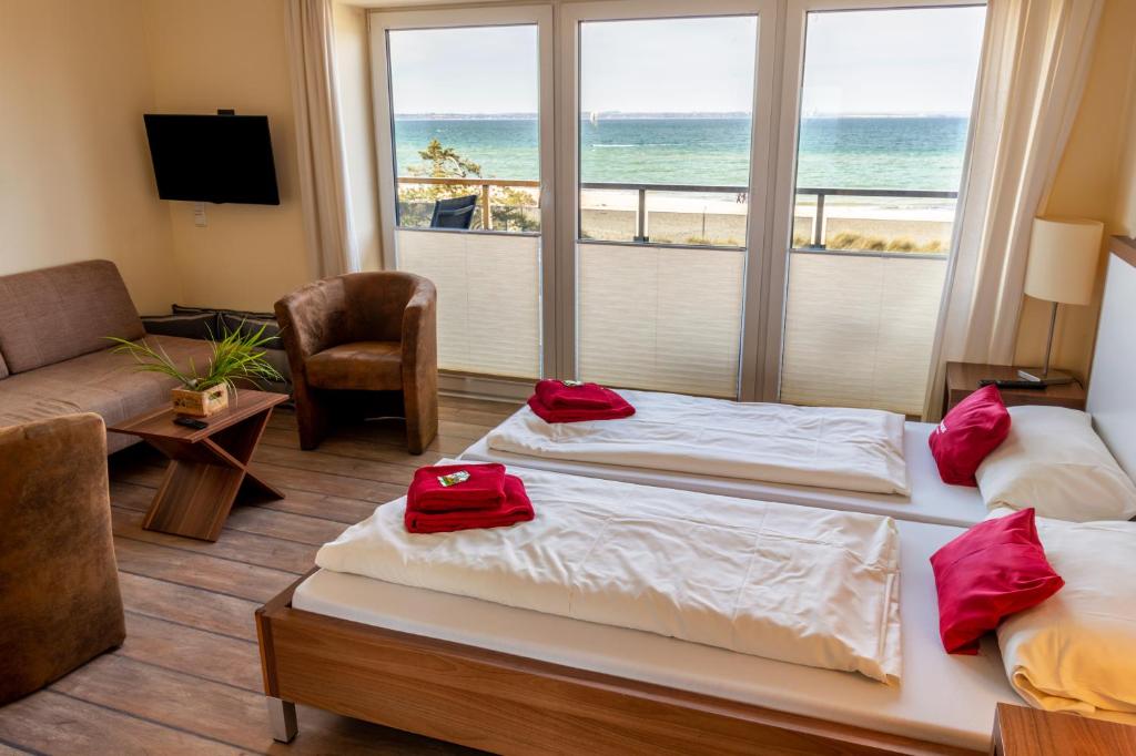 Double Room with Sea View - 2