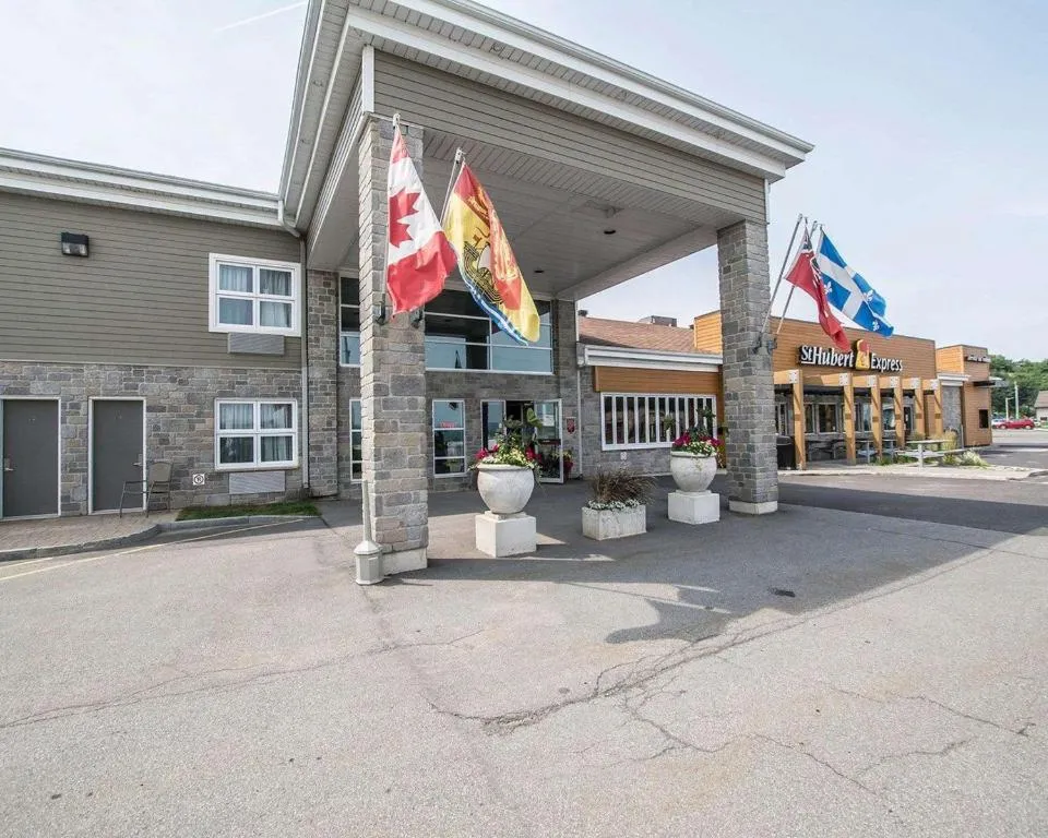 Econo Lodge Inn & Suites, hotel in Montmagny
