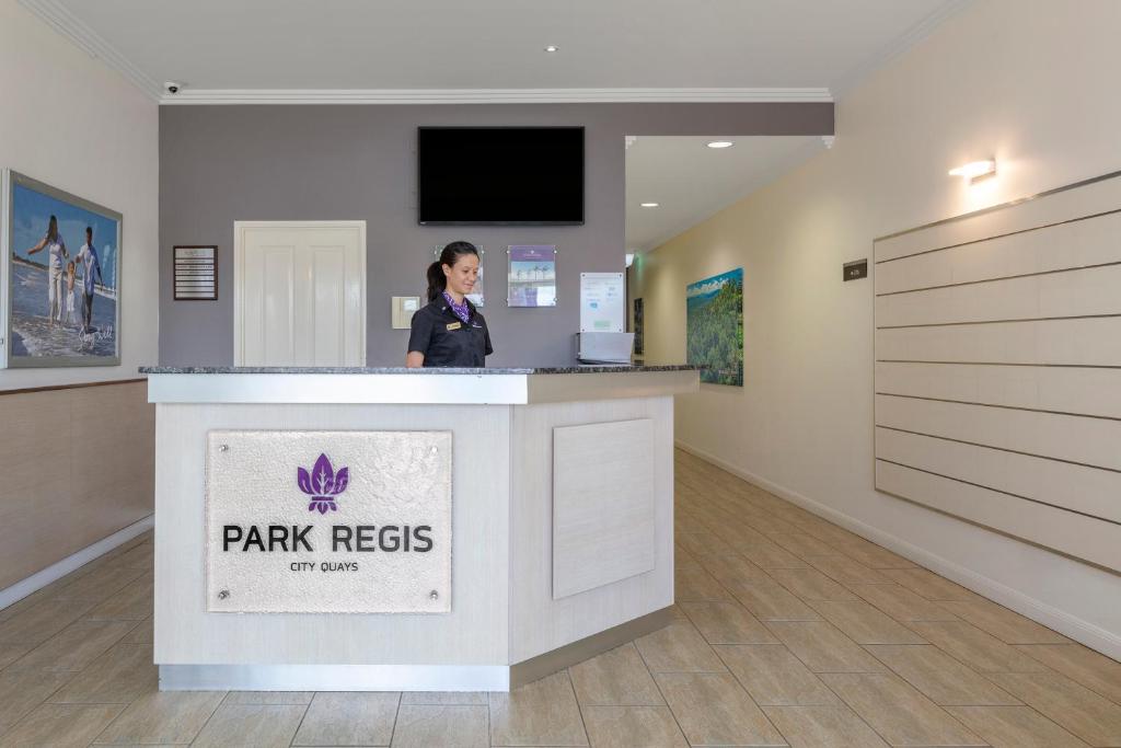 Park Regis City Quays photo