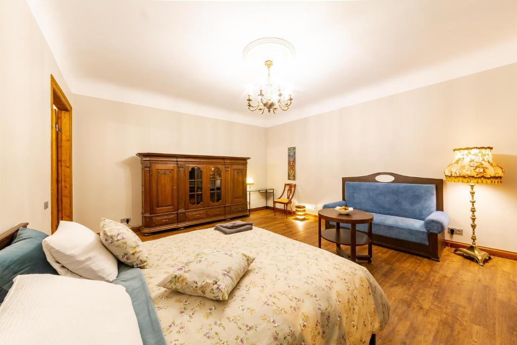 Cozy Storie's AP 47 2sqm Renovated 2020 Free parking 전경