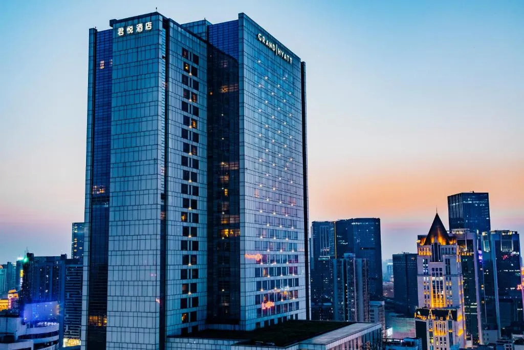 成都群光君悦酒店，位于成都的酒店