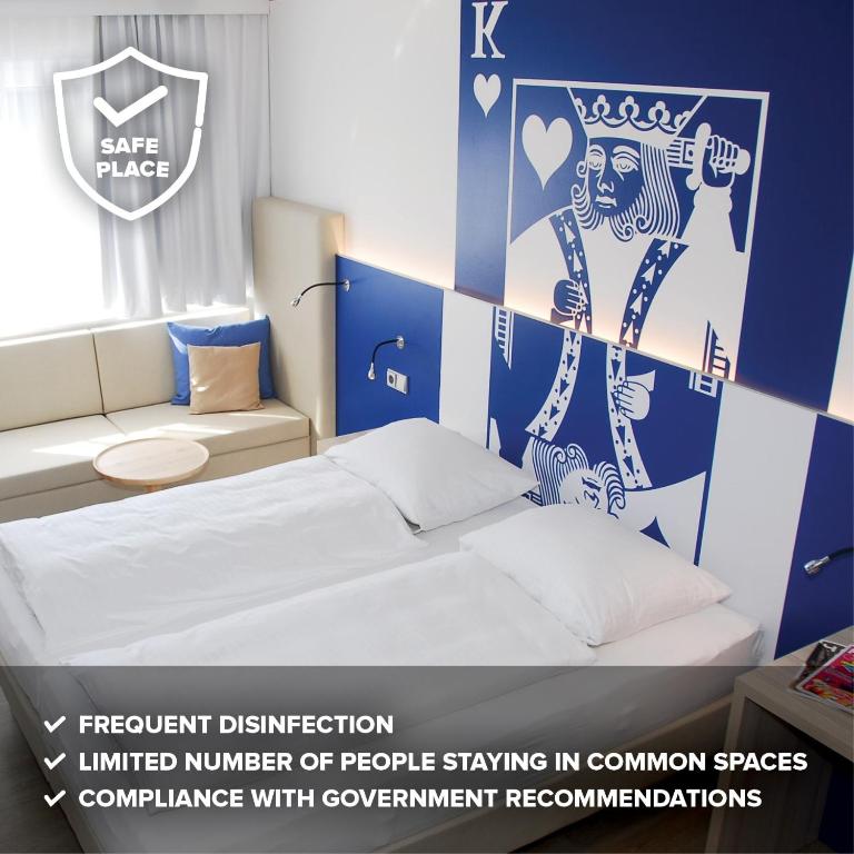 IBB Blue Hotel Paderborn photo