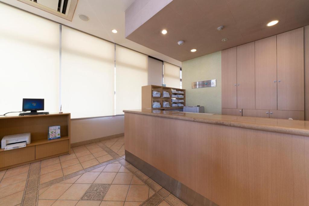 Hotel Econo Yokkaichi photo