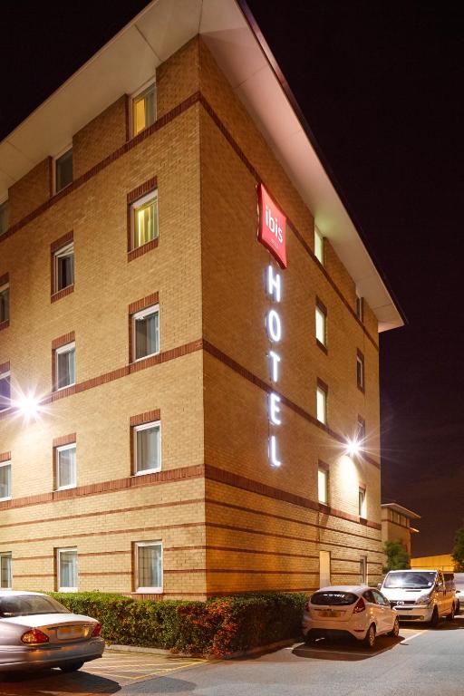 Ibis London Thurrock M25 Hotel photo 8
