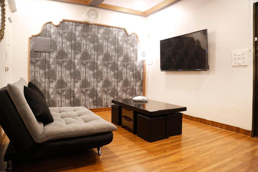 OSI Apartments Andheri West photo