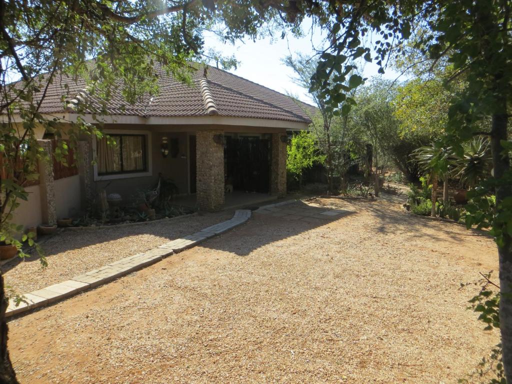 At Rest Bushstay — Hotel in Hoedspruit