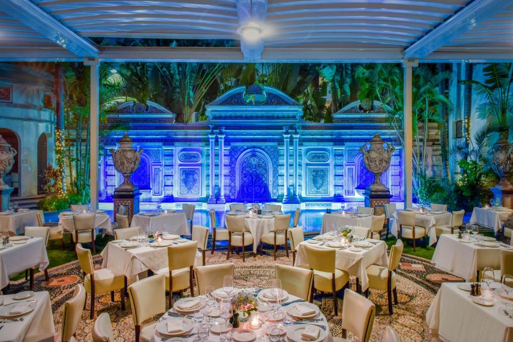 The Villa Casa Casuarina