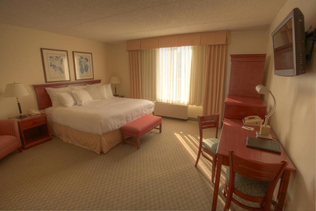 Coast Wenatchee Center Hotel Photo 24