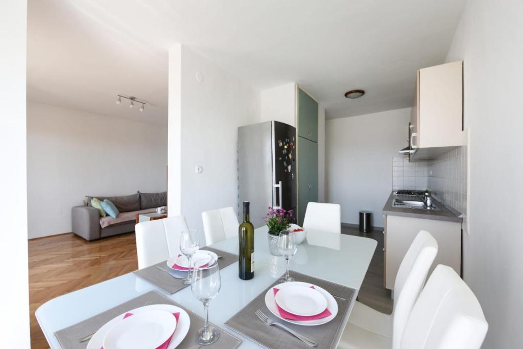 Apartman ViNiKa 전경