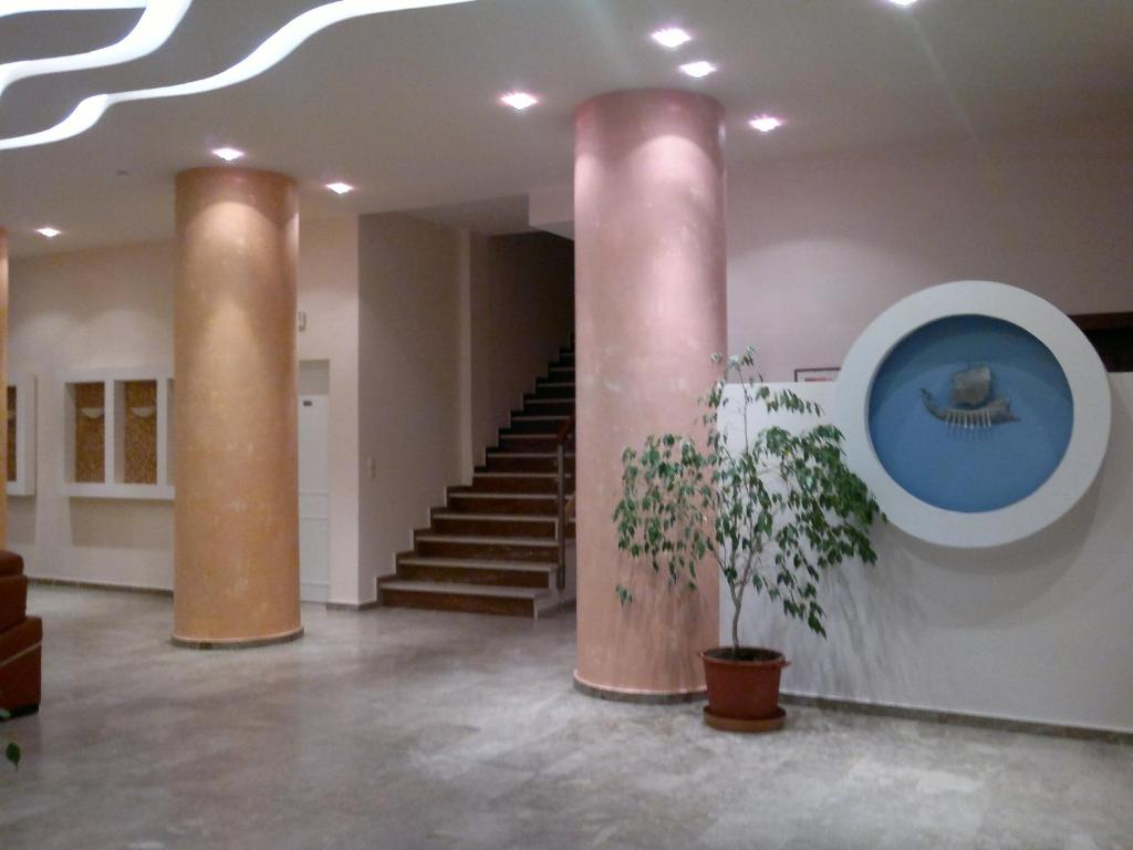 Three Stars Beach Hotel photo